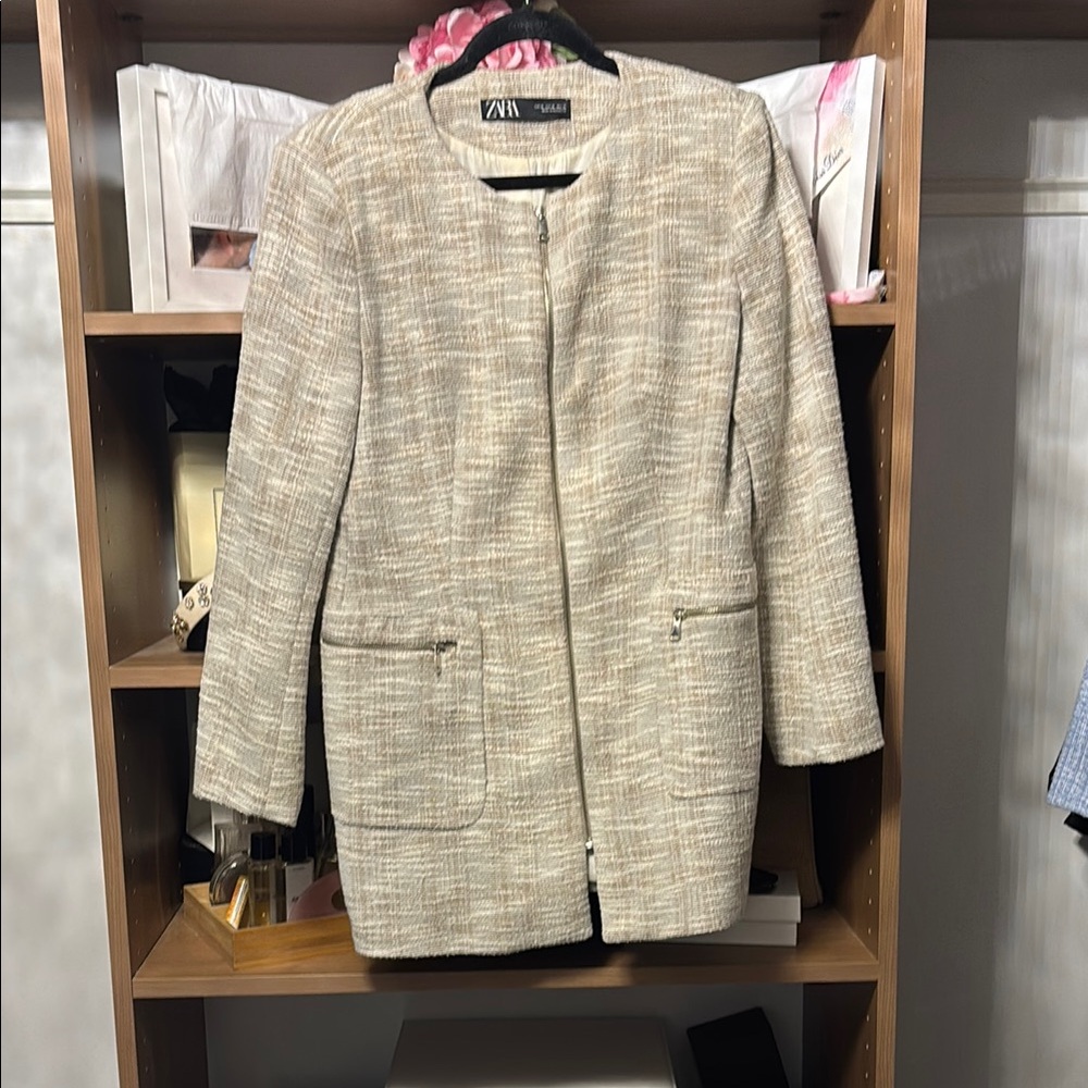Zara Women's Cream Jacket